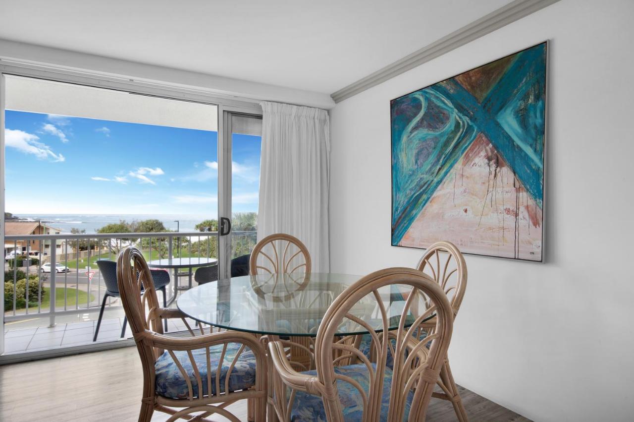 Capeview Apartments - Right On Kings Beach Caloundra Exterior foto